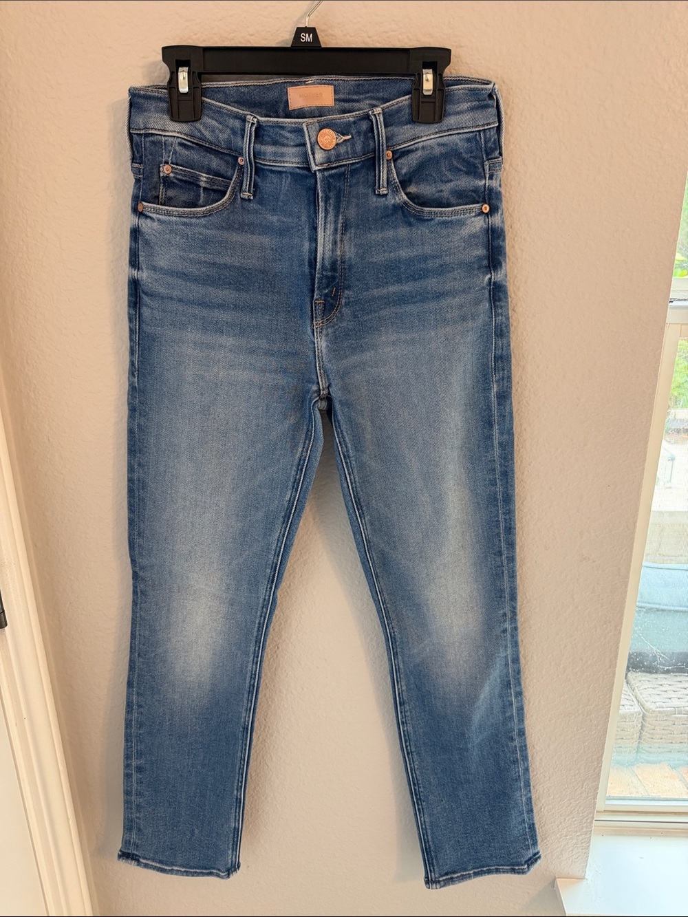 MOTHER Blue Cropped Ankle Jeans